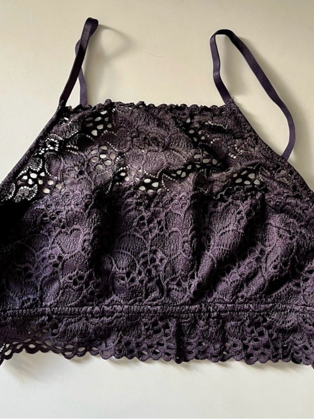 Aerie Black Lace Bralette Size Medium Floral Lace Racerback Brami